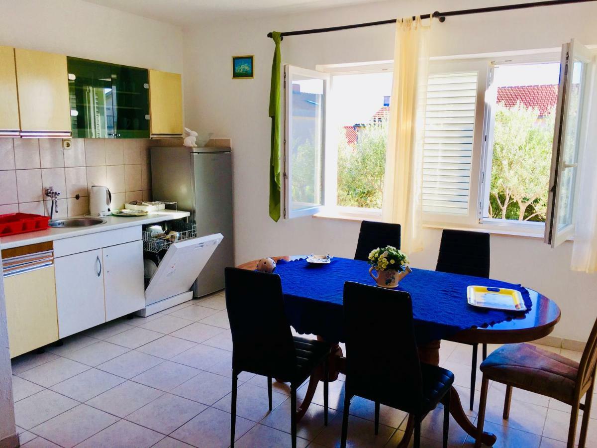 Apartmani Nina Šibenik Extérieur photo